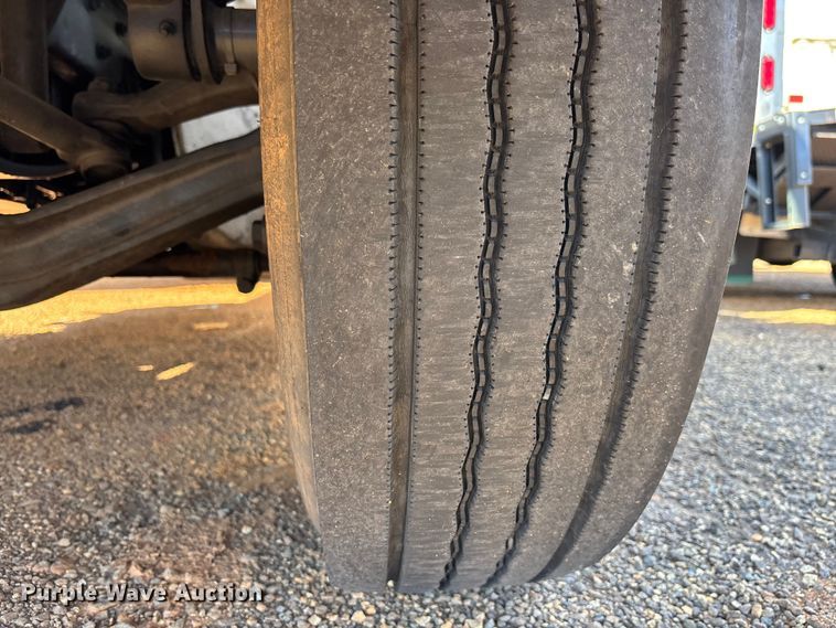 image for item YA1276 2018 Freightliner Buisness Class M2 box truck