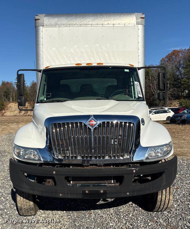 image for item YA1341 2016 International 4300 box truck