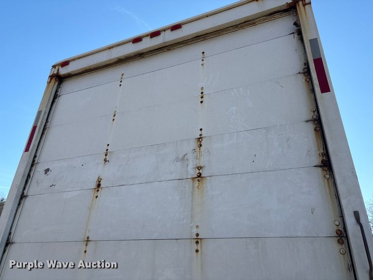 image for item YA1341 2016 International 4300 box truck