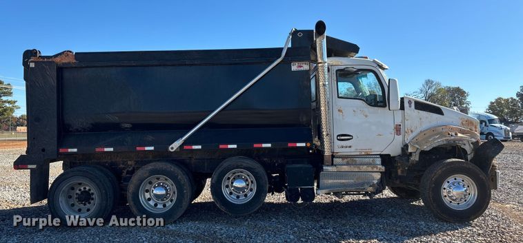 image for item YA1448 2024 Kenworth T880 dump truck