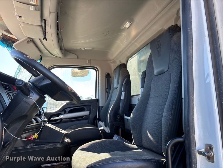 image for item YA1448 2024 Kenworth T880 dump truck