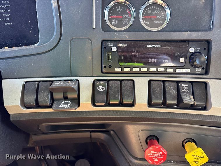 image for item YA1448 2024 Kenworth T880 dump truck