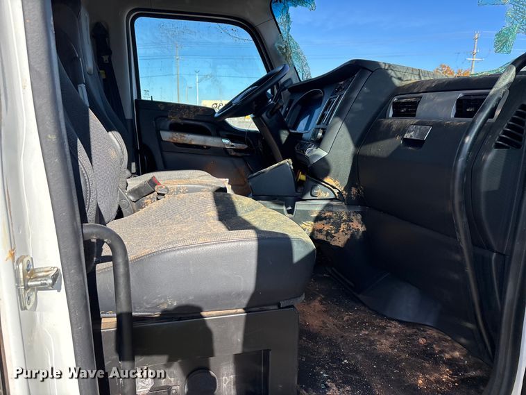 image for item YA1448 2024 Kenworth T880 dump truck