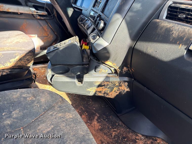 image for item YA1448 2024 Kenworth T880 dump truck