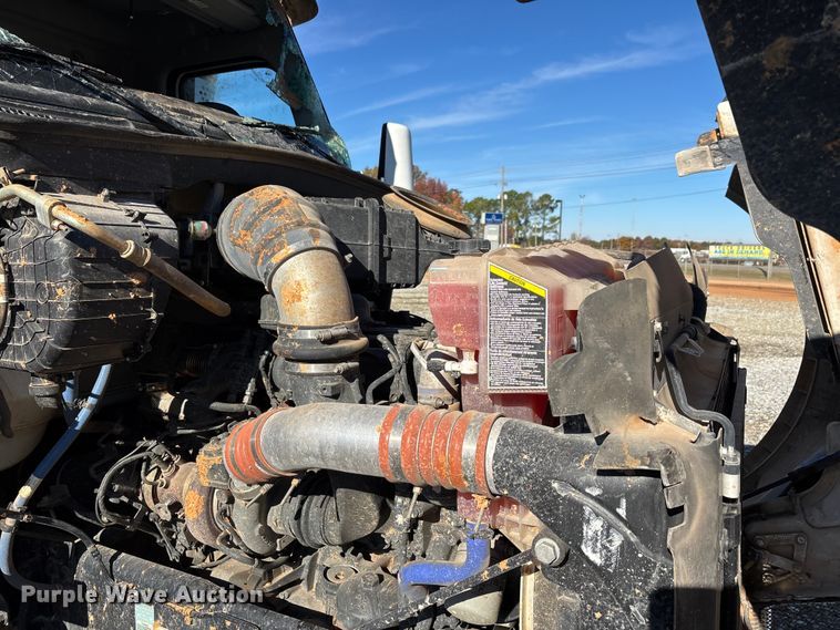 image for item YA1448 2024 Kenworth T880 dump truck