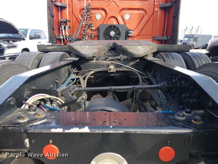 CAMIóN CAMAROTE 2020 FREIGHTLINER