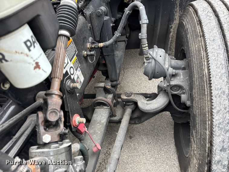 image for item YA1520 2022 Kenworth T680 semi truck