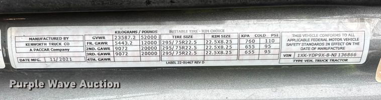image for item YA1520 2022 Kenworth T680 semi truck