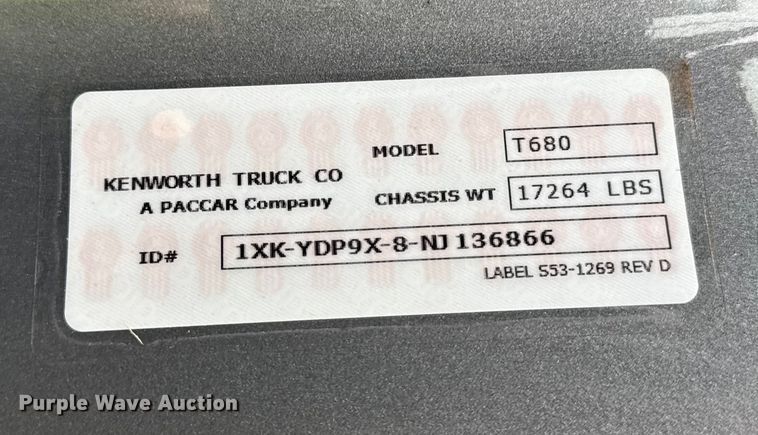 image for item YA1520 2022 Kenworth T680 semi truck