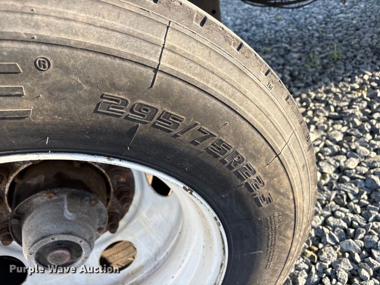 image for item YA1525 2018 Wabash DVLSHPC dry van trailer