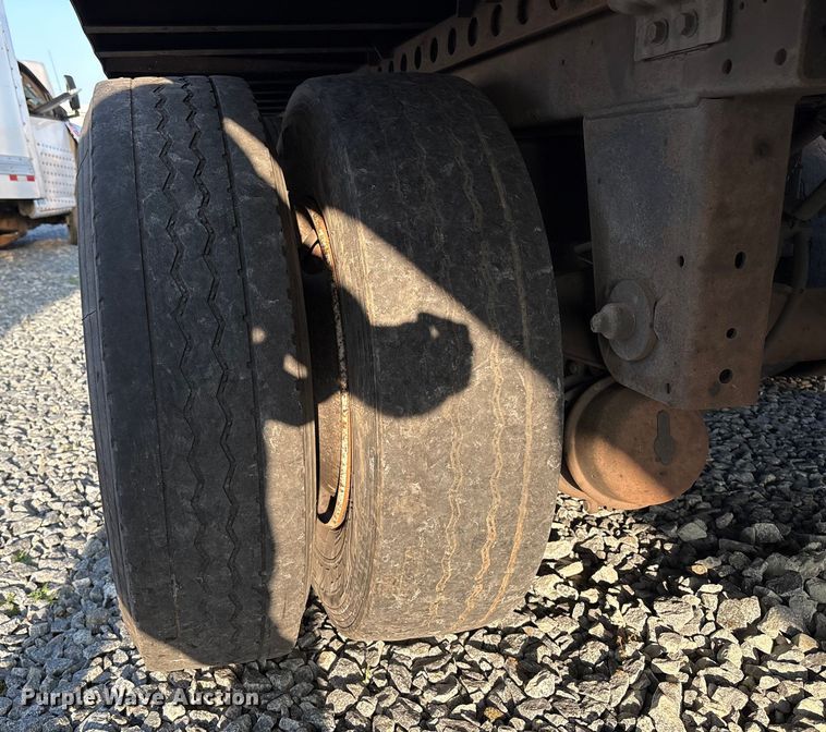 image for item YA1525 2018 Wabash DVLSHPC dry van trailer