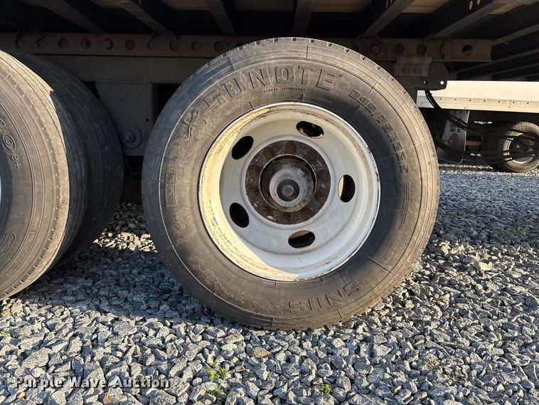 image for item YA1525 2018 Wabash DVLSHPC dry van trailer