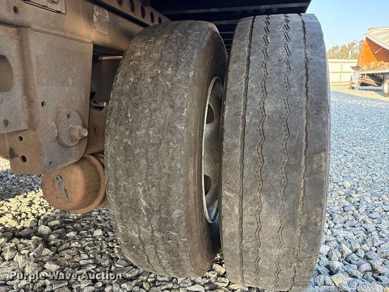 image for item YA1525 2018 Wabash DVLSHPC dry van trailer