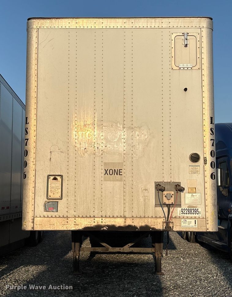 image for item YA1526 2018 Wabash DVLSHPC dry van trailer