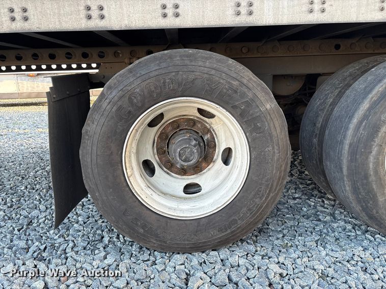 image for item YA1526 2018 Wabash DVLSHPC dry van trailer