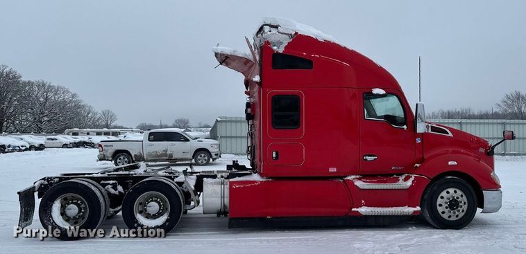 CAMIóN CAMAROTE 2019 KENWORTH