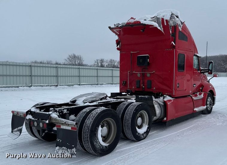CAMIóN CAMAROTE 2019 KENWORTH