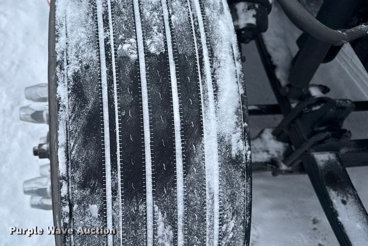 image for item YA1685 2019 Kenworth T680 semi truck