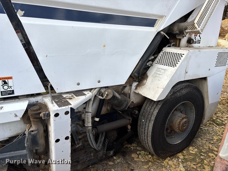 image for item DK0143 Allianz Johnston MX 450 street sweeper