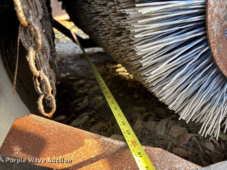 image for item DK0143 Allianz Johnston MX 450 street sweeper