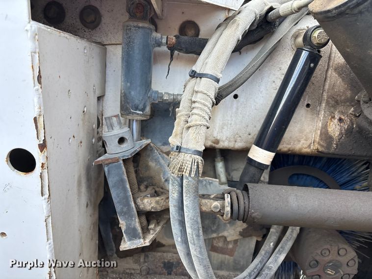 image for item DK0143 Allianz Johnston MX 450 street sweeper