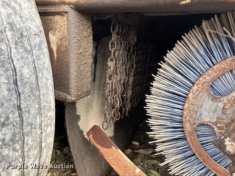 image for item DK0143 Allianz Johnston MX 450 street sweeper