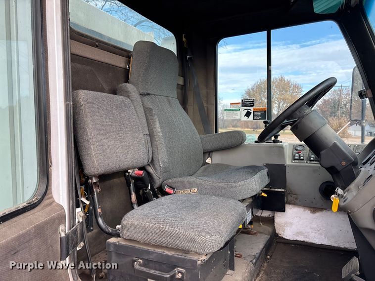 image for item DK0143 Allianz Johnston MX 450 street sweeper