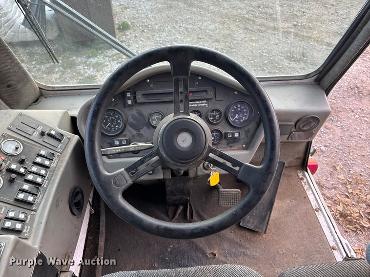 image for item DK0143 Allianz Johnston MX 450 street sweeper