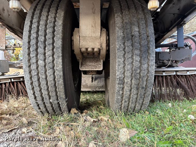 image for item DK0143 Allianz Johnston MX 450 street sweeper