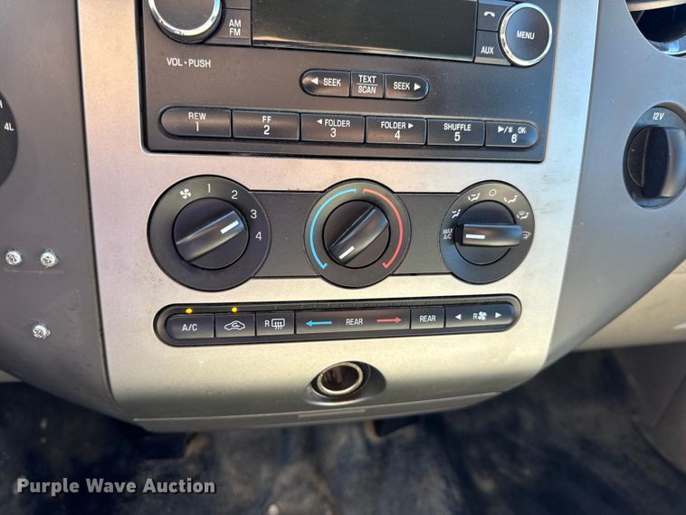 image for item DO2294 2014 Ford Expedition SUV