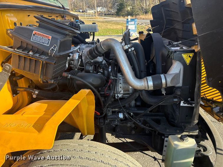 image for item DQ4167 2014 IC Corporation PB105 school bus