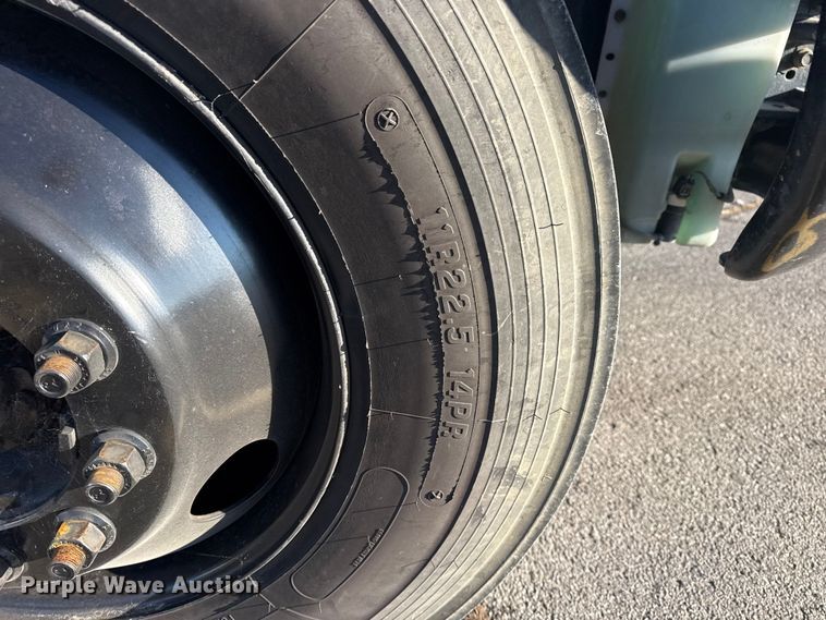 image for item DQ4167 2014 IC Corporation PB105 school bus