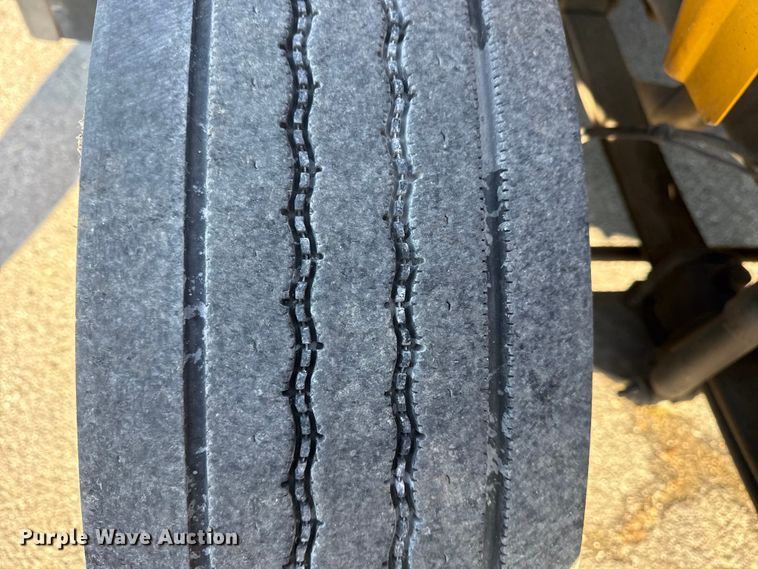 image for item DQ4167 2014 IC Corporation PB105 school bus