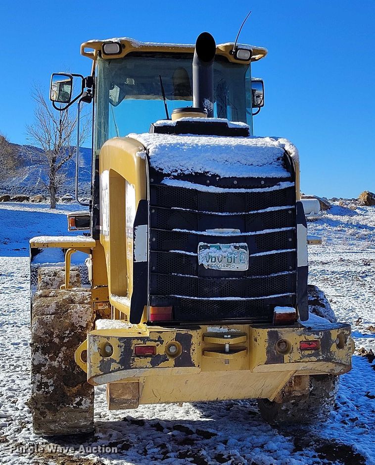 image for item DT0784 2005 Caterpillar 924G High Lift wheel loader