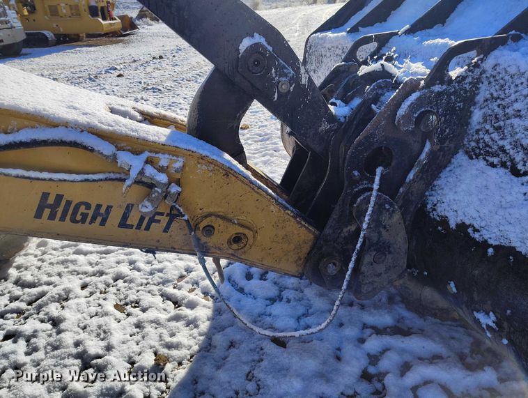 image for item DT0784 2005 Caterpillar 924G High Lift wheel loader