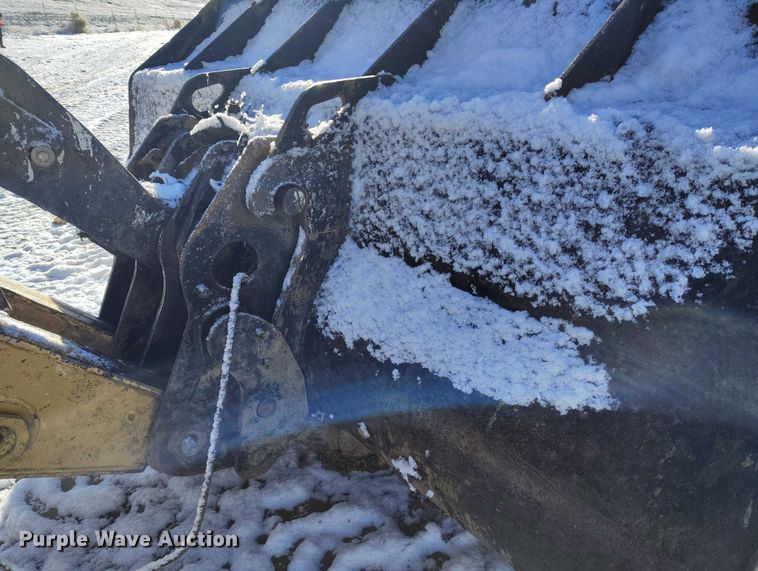 image for item DT0784 2005 Caterpillar 924G High Lift wheel loader