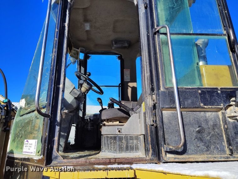 image for item DT0784 2005 Caterpillar 924G High Lift wheel loader