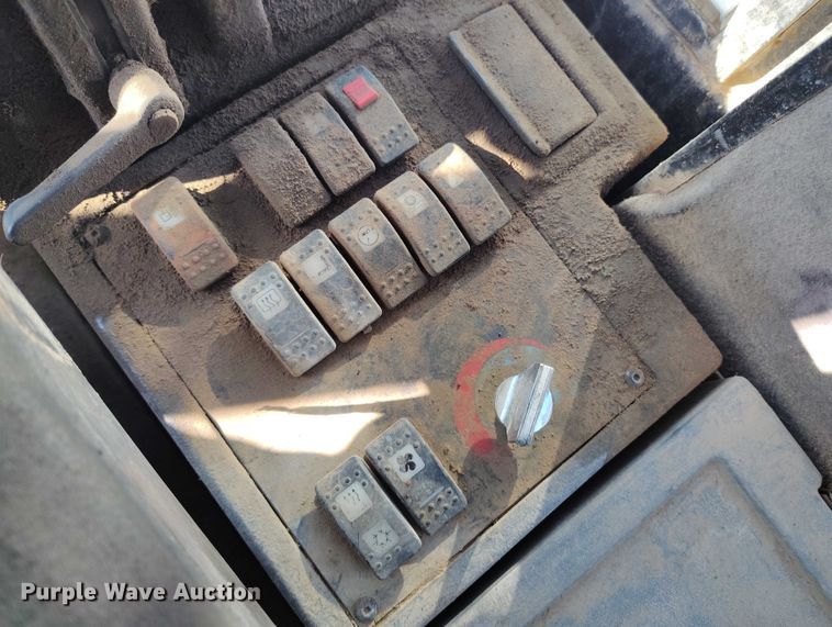 image for item DT0784 2005 Caterpillar 924G High Lift wheel loader