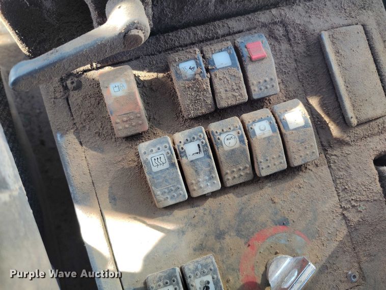 image for item DT0784 2005 Caterpillar 924G High Lift wheel loader