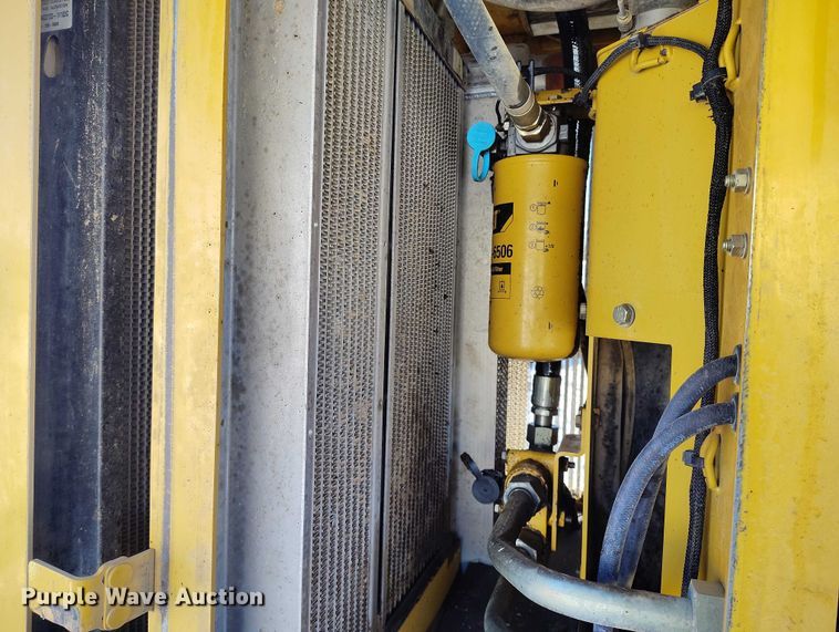 image for item DT0784 2005 Caterpillar 924G High Lift wheel loader