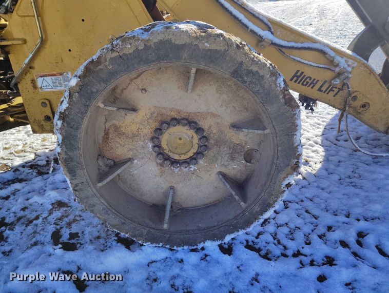 image for item DT0784 2005 Caterpillar 924G High Lift wheel loader
