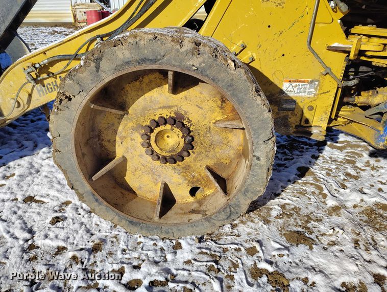 image for item DT0784 2005 Caterpillar 924G High Lift wheel loader