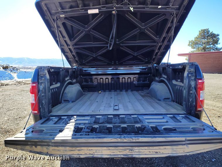 image for item DT0785 2020 Ford F150 SuperCrew pickup truck