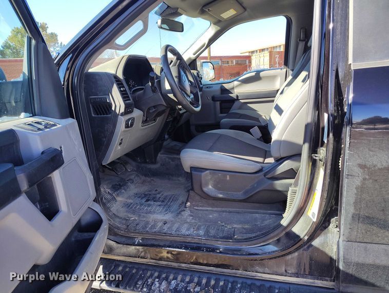 image for item DT0785 2020 Ford F150 SuperCrew pickup truck