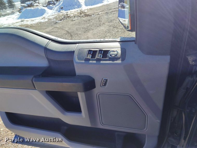 image for item DT0785 2020 Ford F150 SuperCrew pickup truck