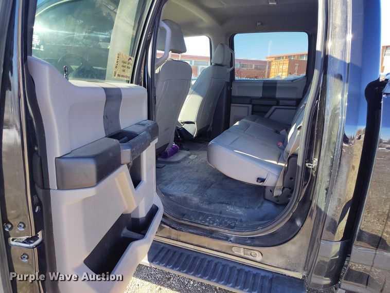 image for item DT0785 2020 Ford F150 SuperCrew pickup truck