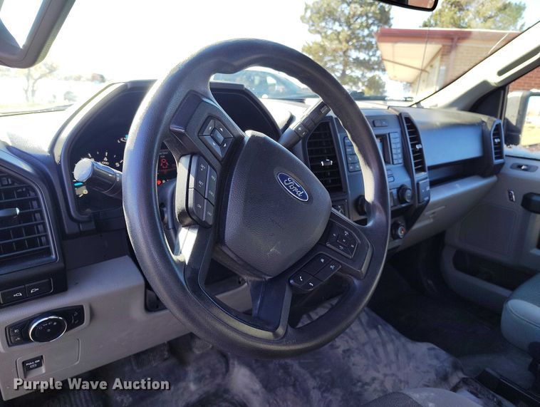 image for item DT0786 2019 Ford F150 SuperCrew pickup truck