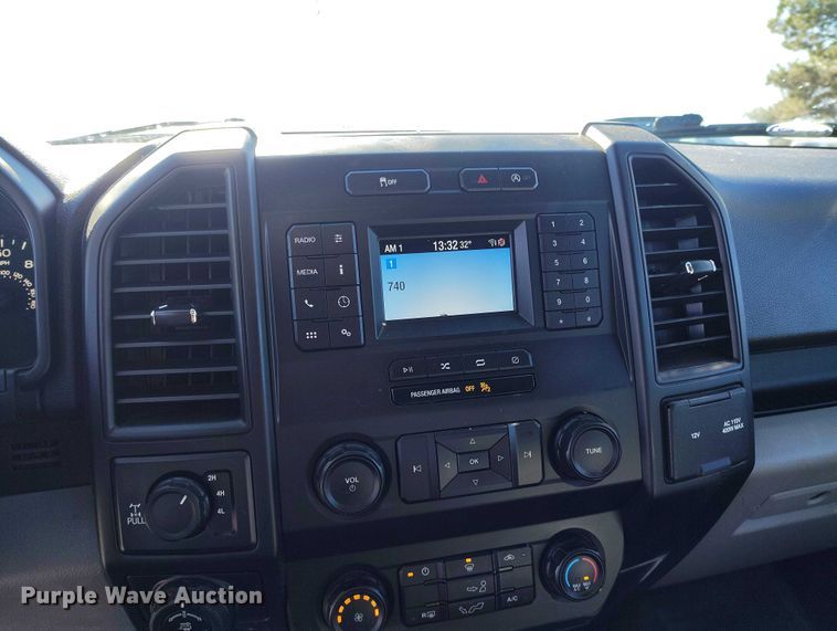 image for item DT0786 2019 Ford F150 SuperCrew pickup truck