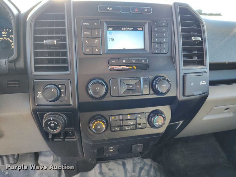 image for item DT0786 2019 Ford F150 SuperCrew pickup truck