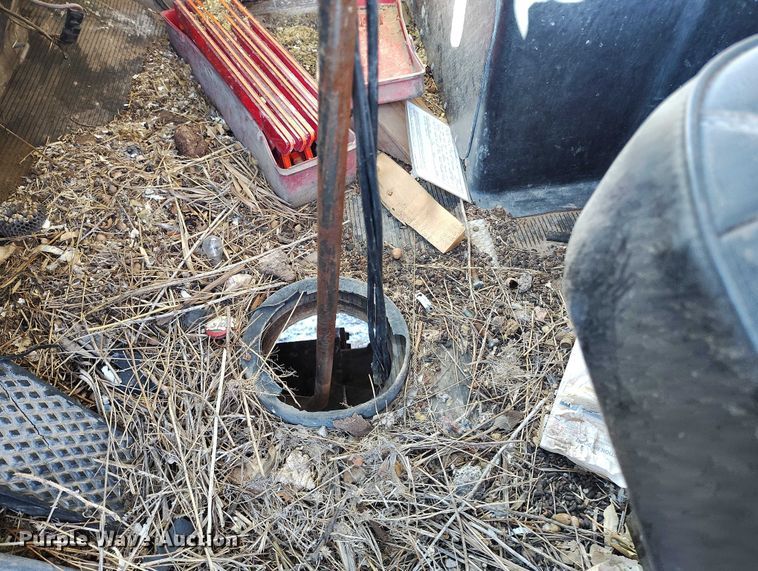 image for item DT0788 1974 Kenworth 923 dump truck